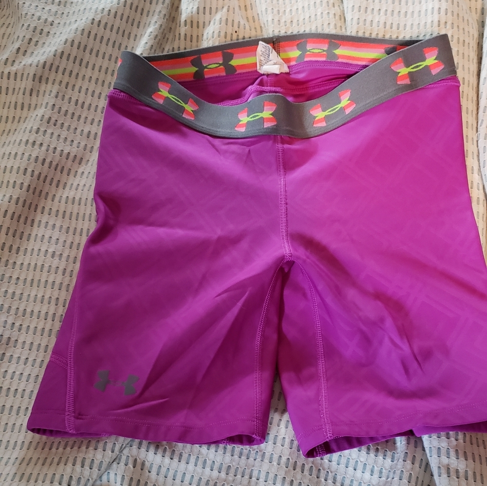 Under Armour shorts - Picture 1 of 3